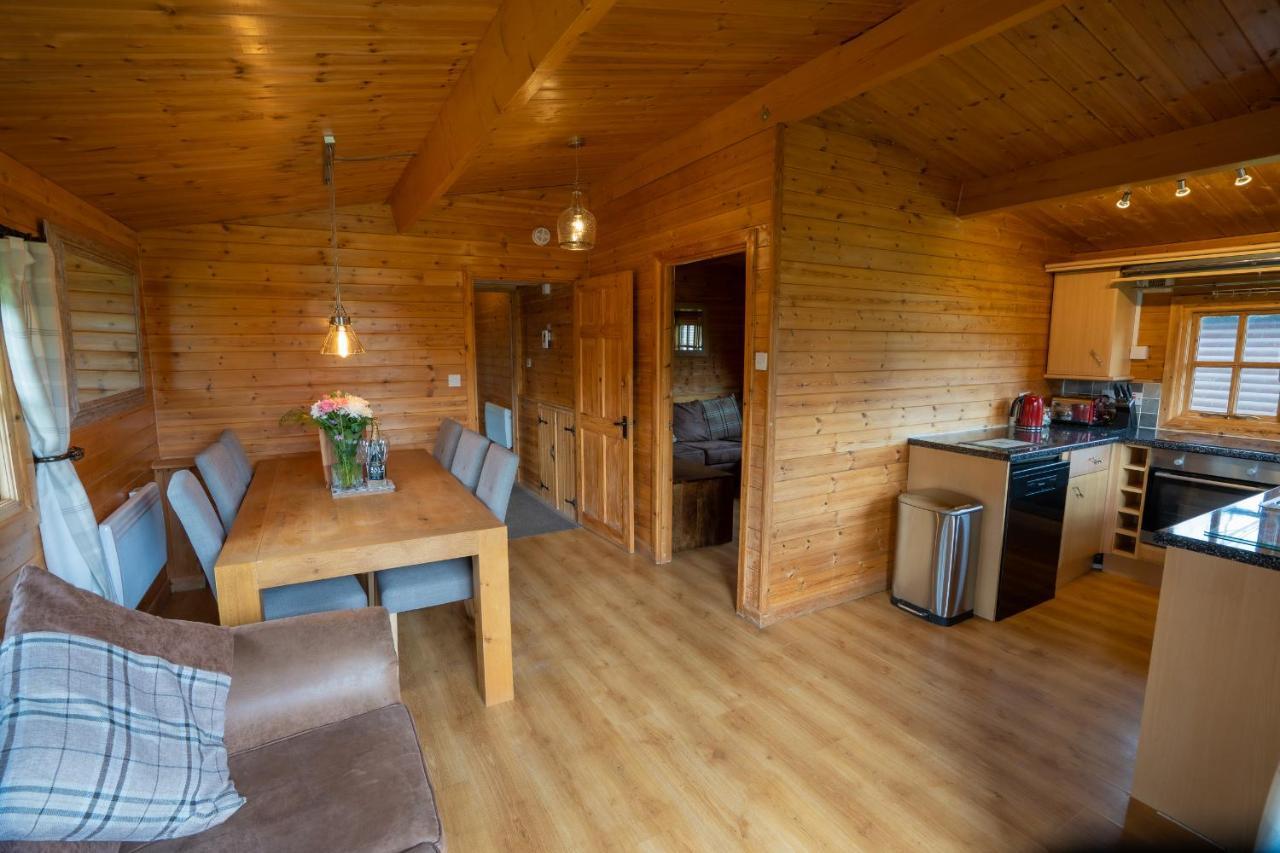 Wall Eden Farm - Luxury Log Cabins And Glamping Highbridge Exterior foto
