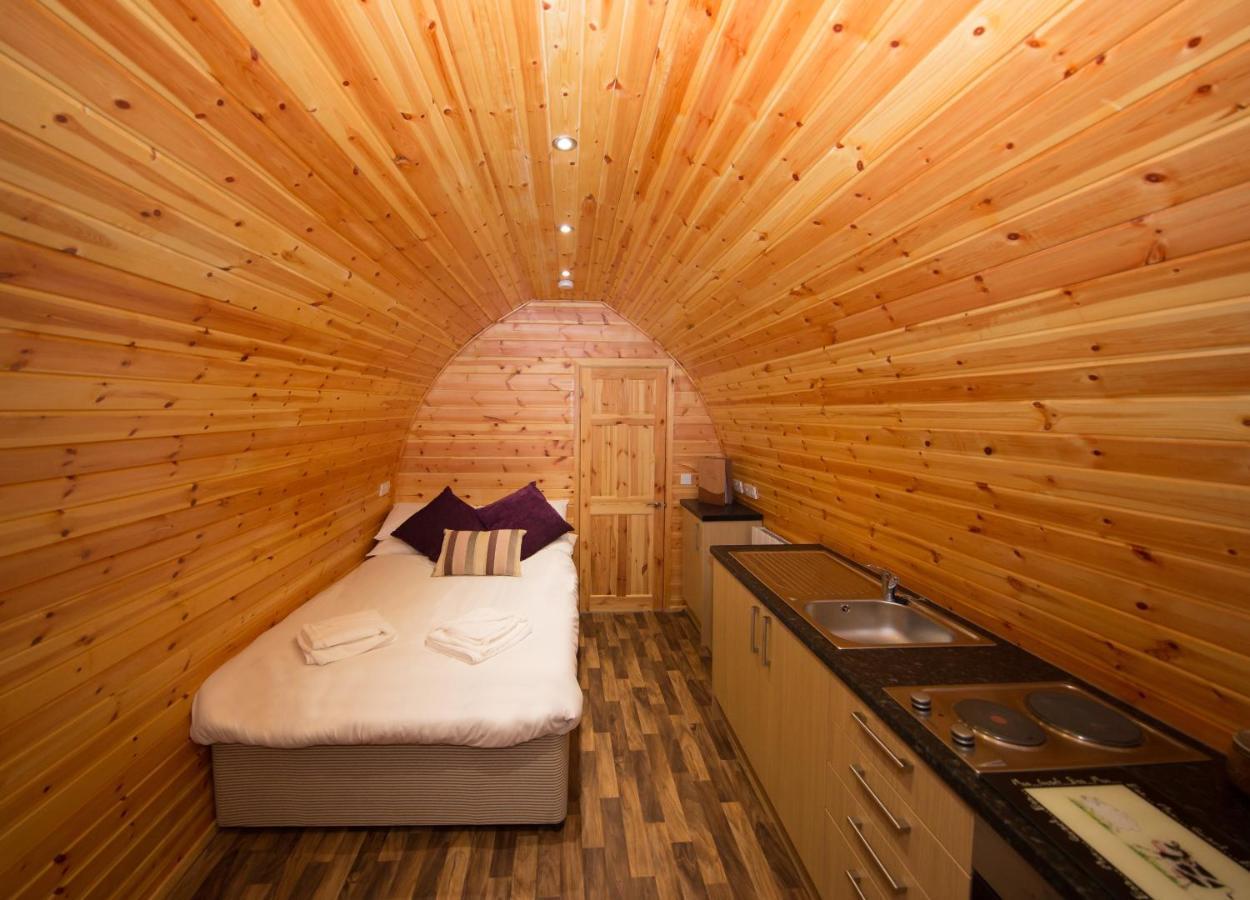 Wall Eden Farm - Luxury Log Cabins And Glamping Highbridge Exterior foto